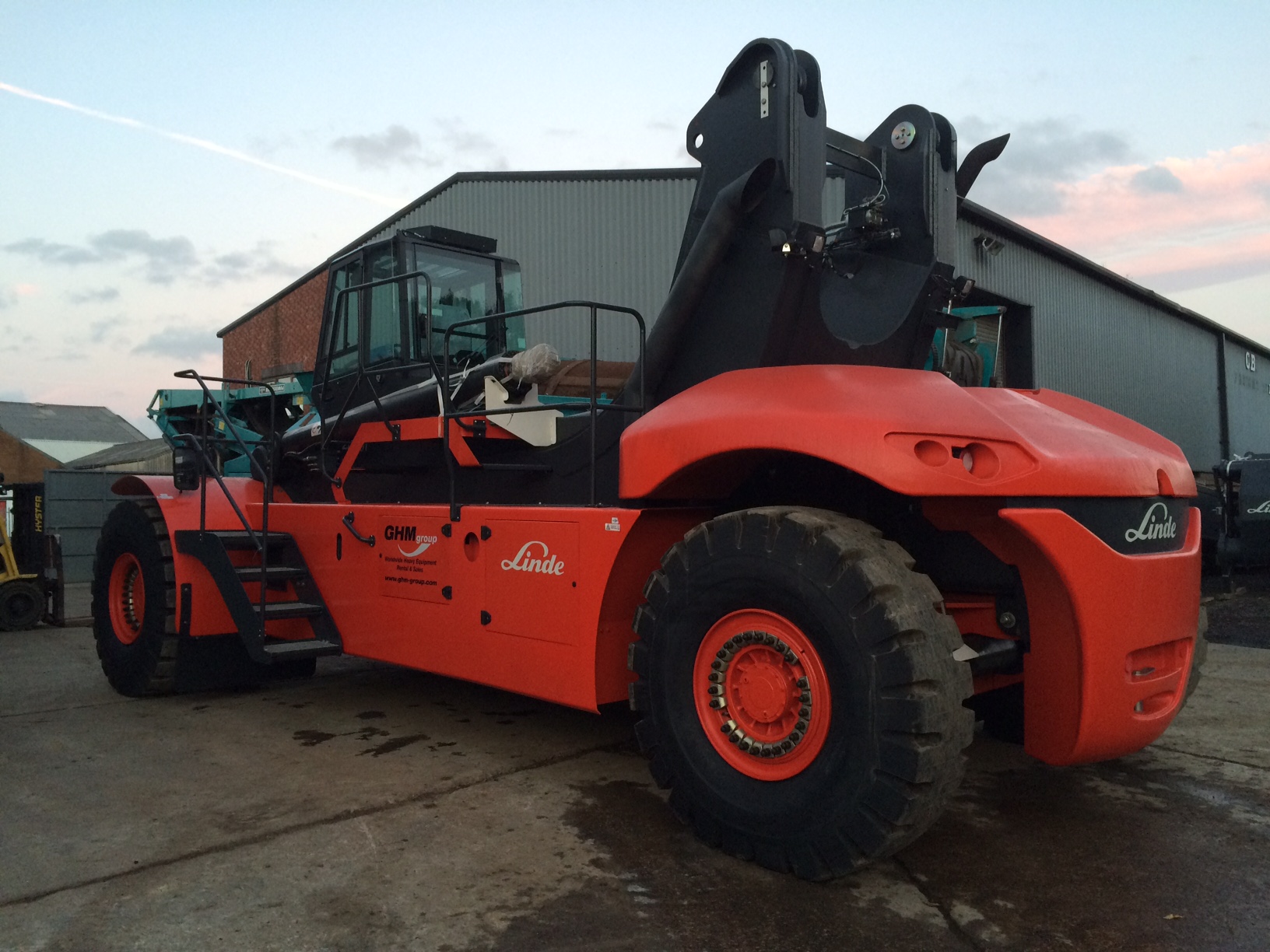 New Linde Reach Stacker available for long term rental GHM Group